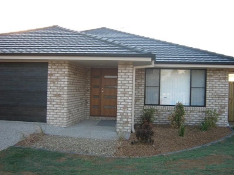 22 Samantha Steet, Redbank Plains QLD 4301