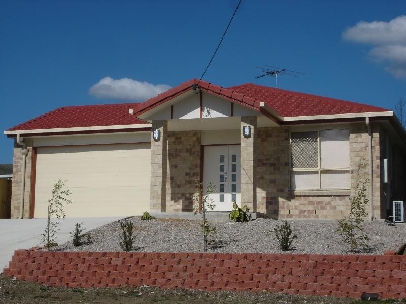 Bellbird Park QLD 4300