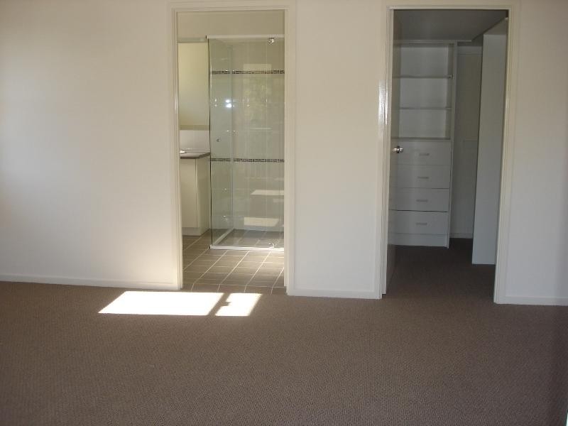 53 Alawoona Street, Redbank Plains QLD 4301