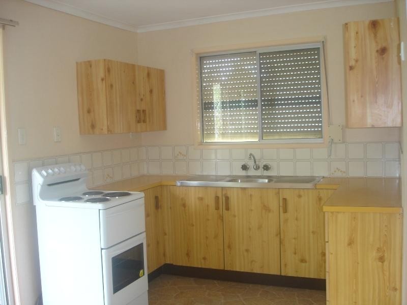 6 Carol Street, Redbank Plains QLD 4301