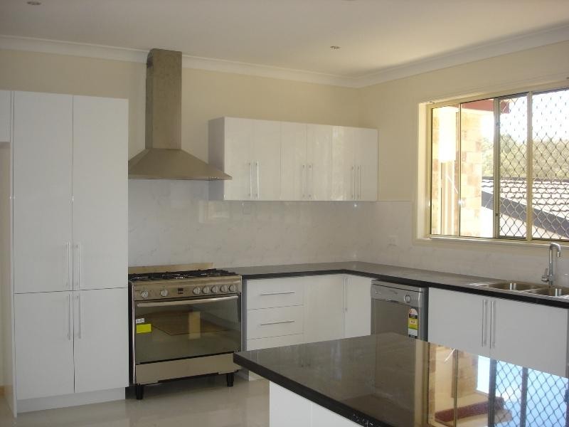 90 Kanangra Street, Redbank Plains QLD 4301