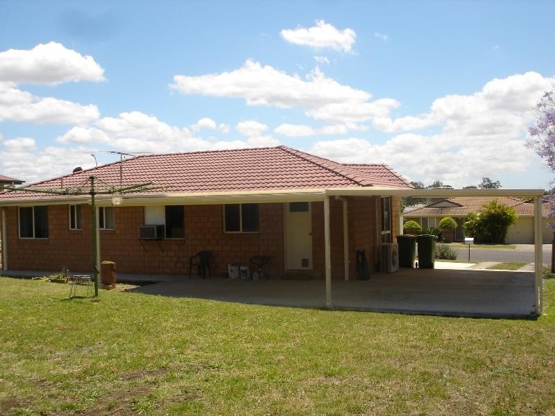 104 Highbury Drive, Redbank Plains QLD 4301