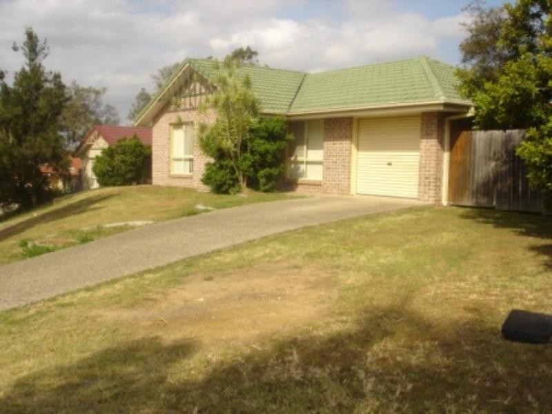 8 Holmes, Goodna QLD 4300