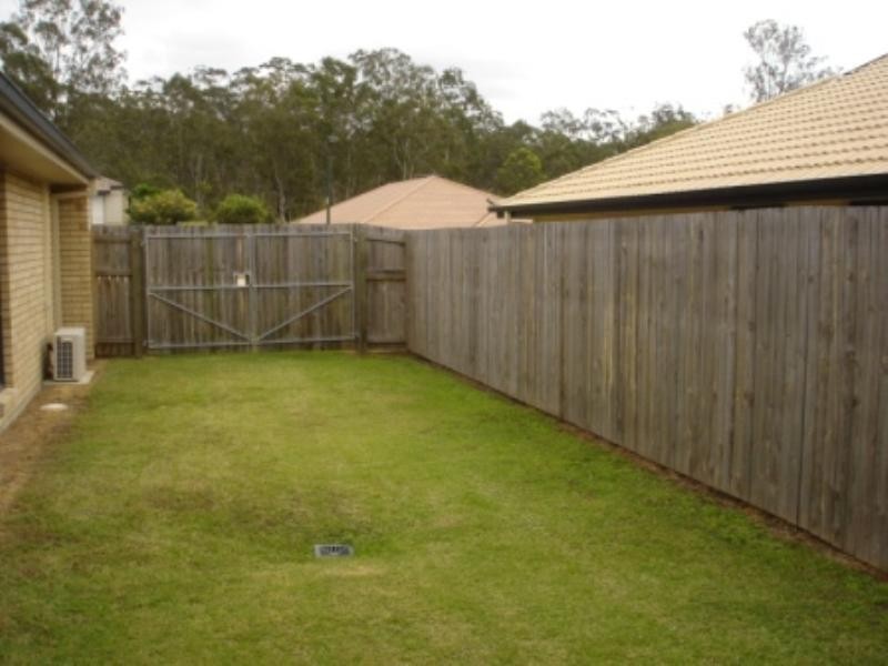 13 Ashbourne, Goodna QLD 4300