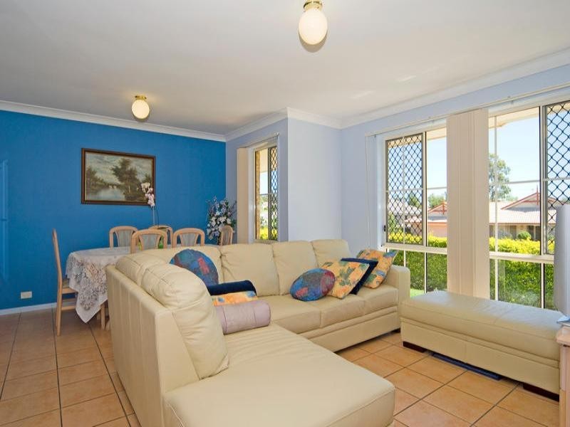 30 Whitmore Crescent, Goodna QLD 4300