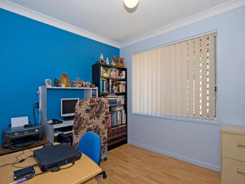 30 Whitmore Crescent, Goodna QLD 4300