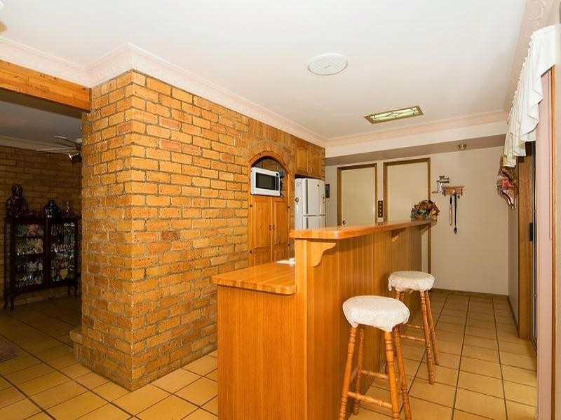 4 School Road, Redbank Plains QLD 4301