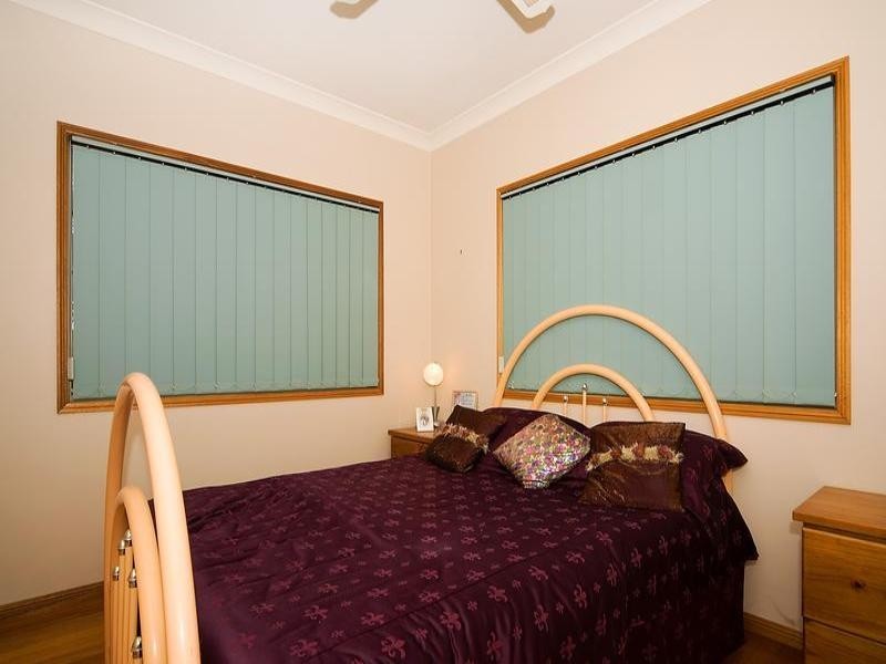 4 School Road, Redbank Plains QLD 4301