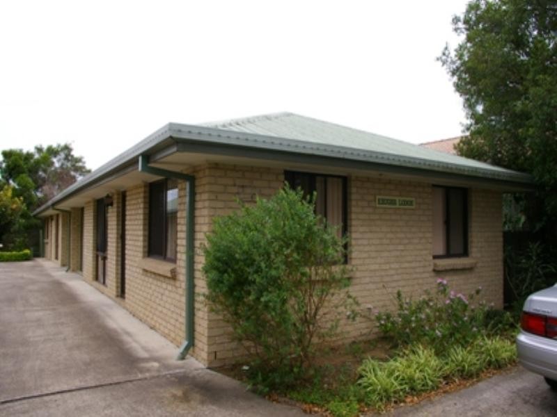 4/25 Henty Drive, Redbank Plains QLD 4301