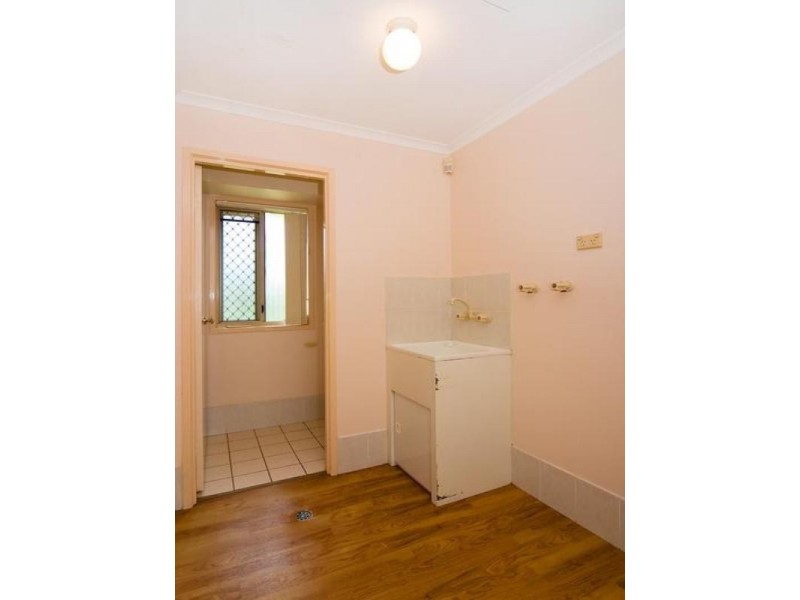 8 Jason Court, Redbank Plains QLD 4301