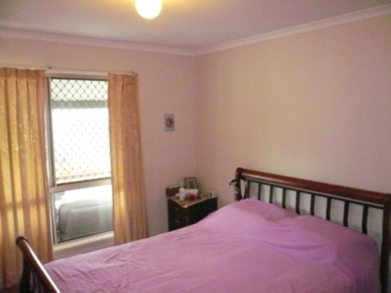 1/26 & 2 Cameron Street, Redbank Plains QLD 4301