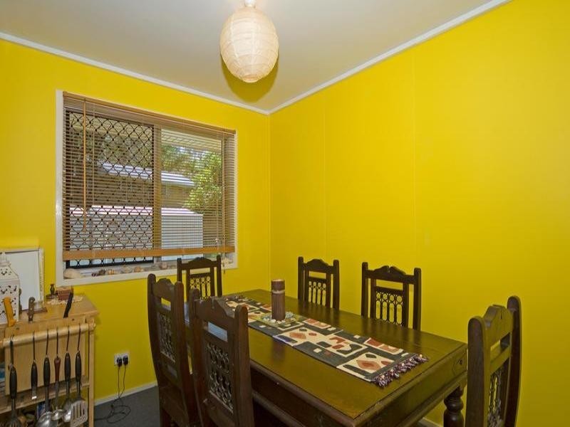 33 Dowden, Goodna QLD 4300