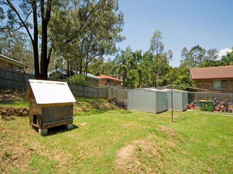 33 Dowden, Goodna QLD 4300