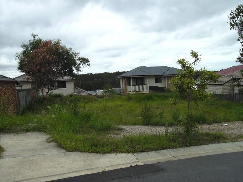 2 Dulcie Close, Springfield Lakes QLD 4300