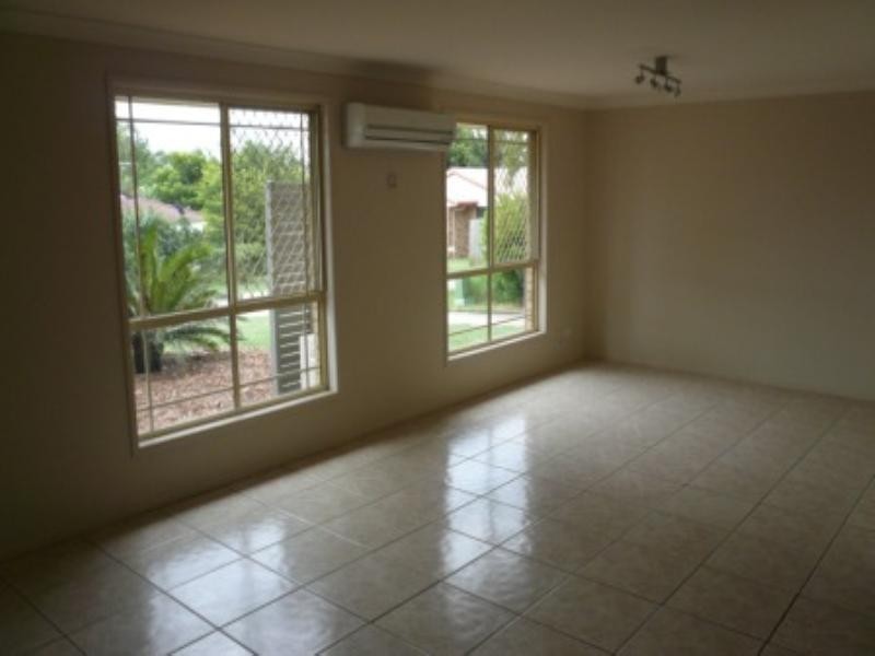 9 Killarney Court, Redbank Plains QLD 4301