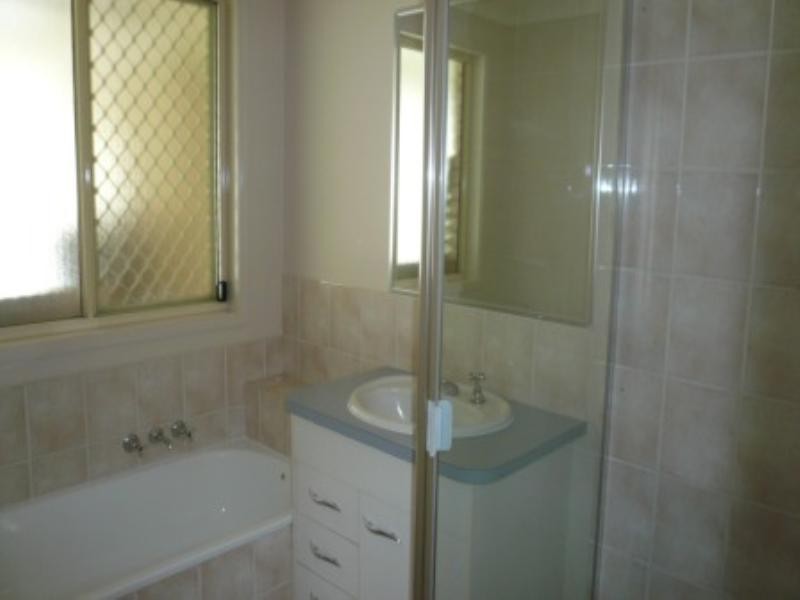 9 Killarney Court, Redbank Plains QLD 4301