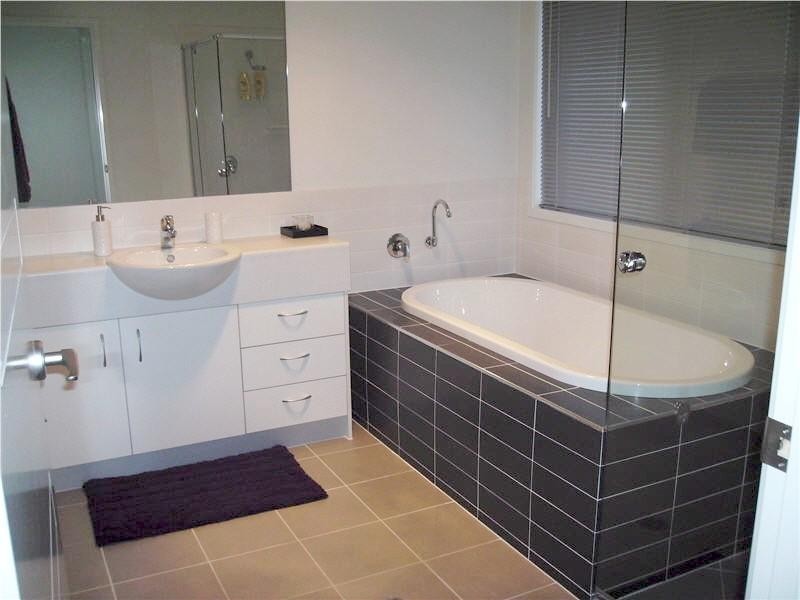 Bellbird Park QLD 4300