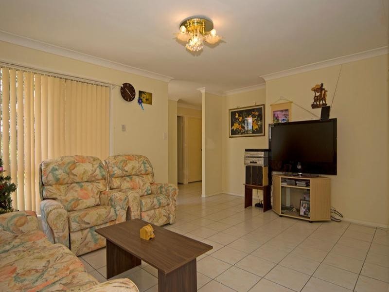 5 Fisher Street, Collingwood Park QLD 4301