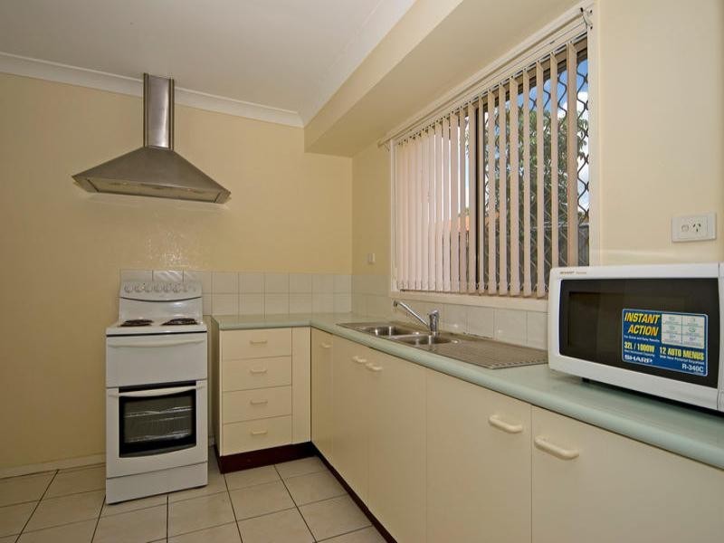 5 Fisher Street, Collingwood Park QLD 4301