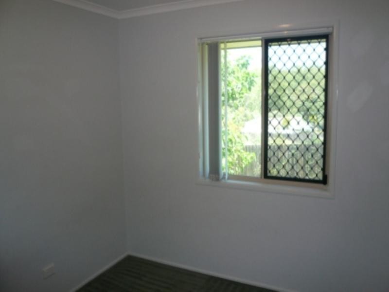 11 Sutherland Crescent, Goodna QLD 4300