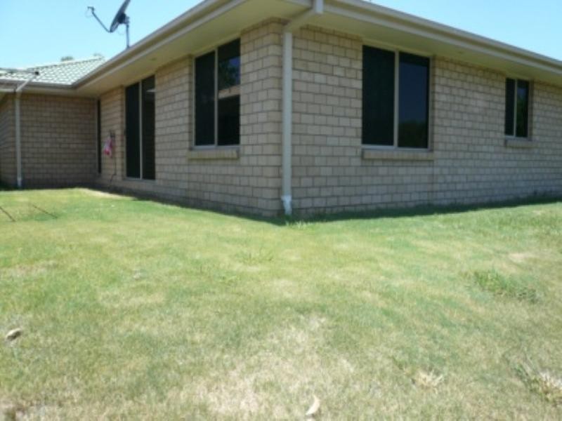 11 Sutherland Crescent, Goodna QLD 4300