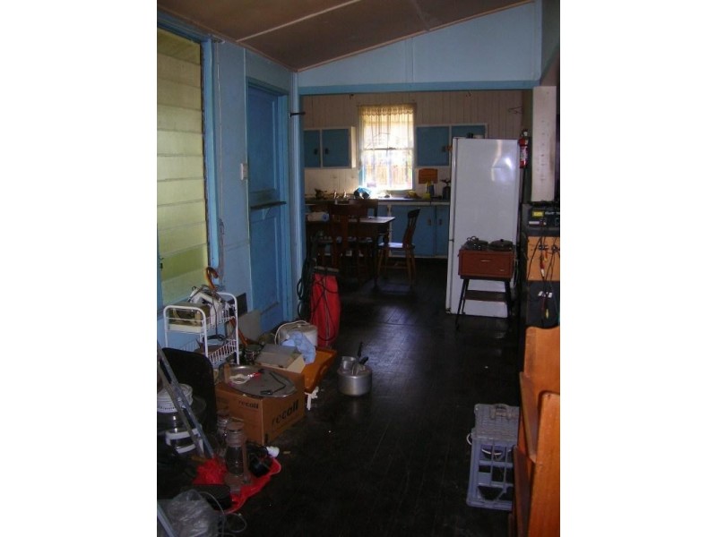 14 Albert Street, Goodna QLD 4300