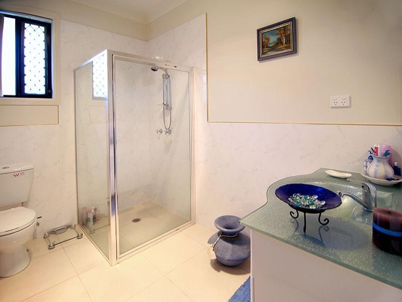 Collingwood Park QLD 4301