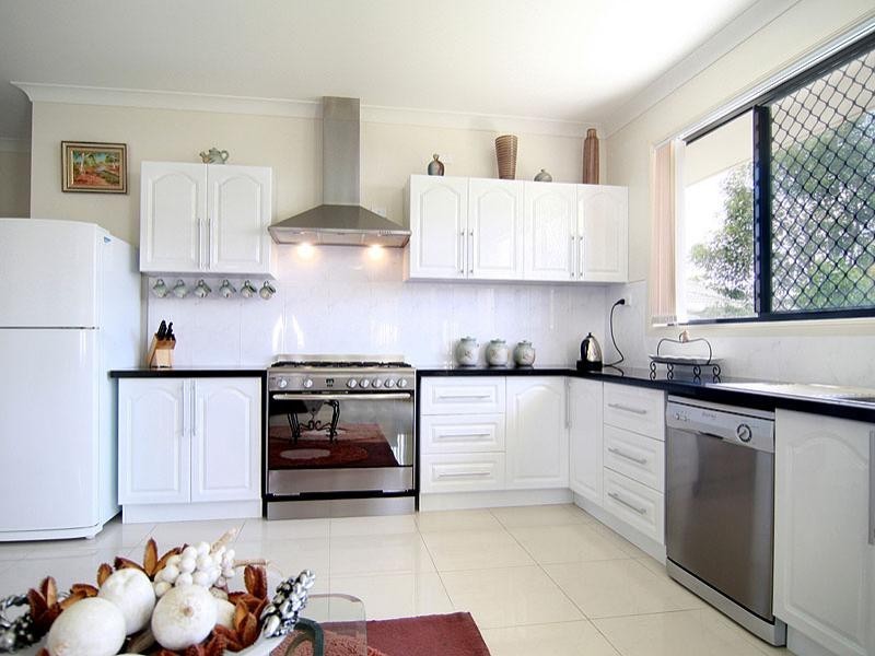 Collingwood Park QLD 4301