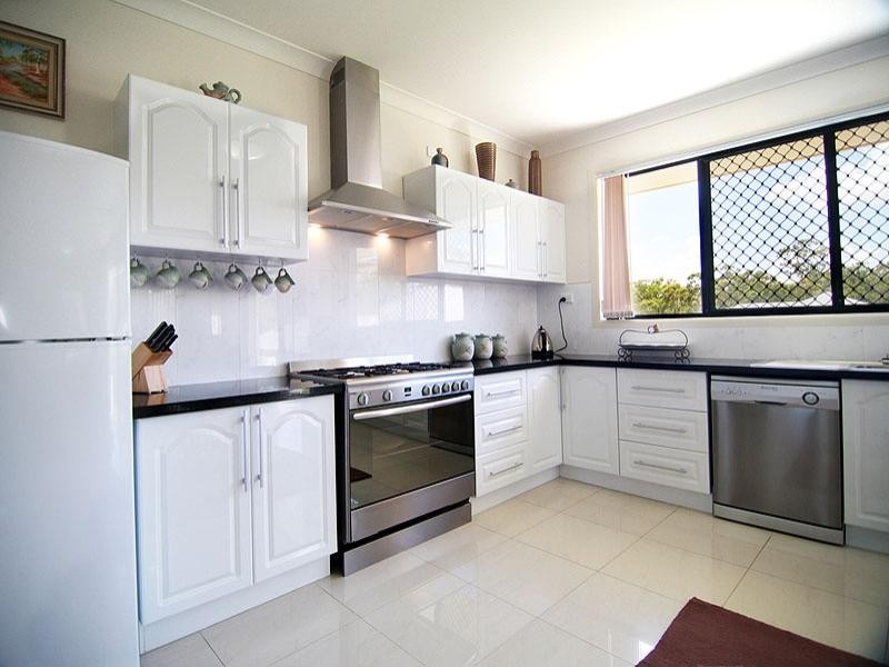 Collingwood Park QLD 4301