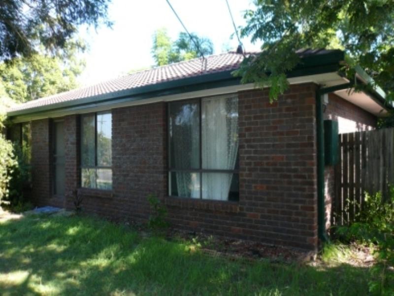 24 Cameron Street, Redbank Plains QLD 4301