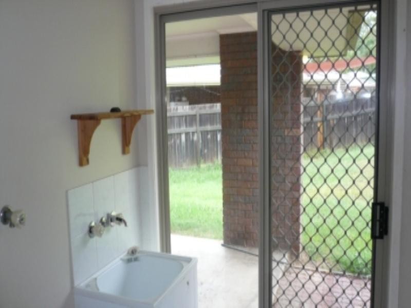 10 McCormack Court, Collingwood Park QLD 4301