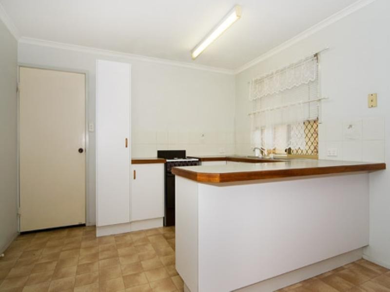 1/21 Henty Drive, Redbank Plains QLD 4301