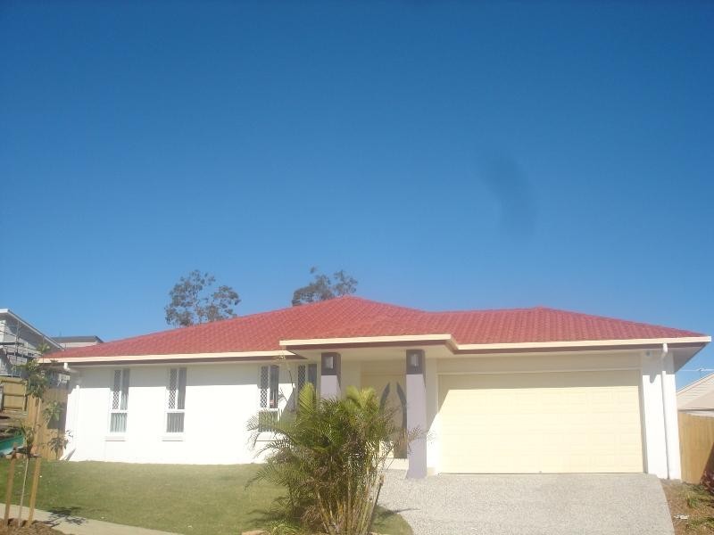 15 Glen Echo Street, Springfield Lakes QLD 4300