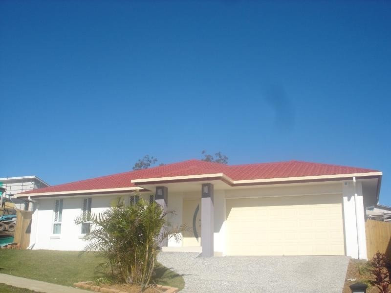 15 Glen Echo Street, Springfield Lakes QLD 4300