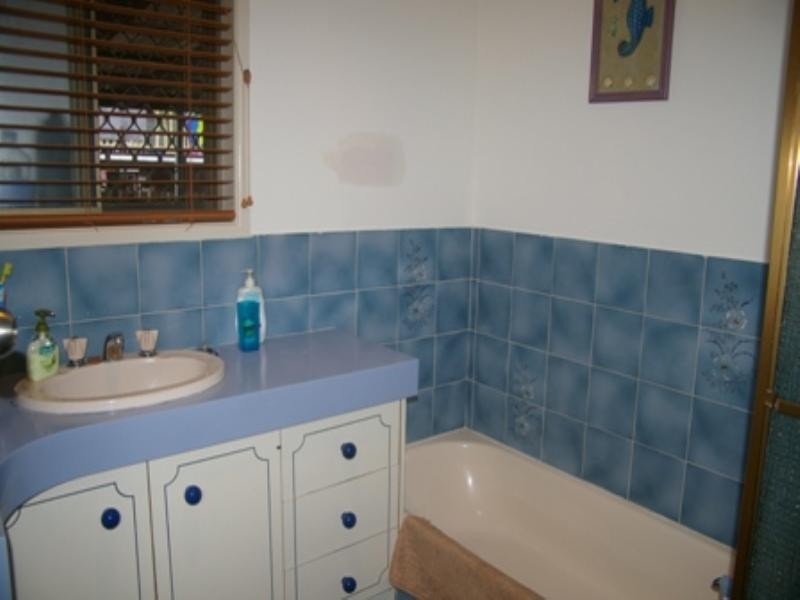 34 Russell Drive, Redbank Plains QLD 4301