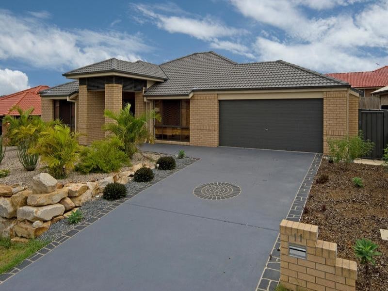 11 Macswiney Street, Collingwood Park QLD 4301