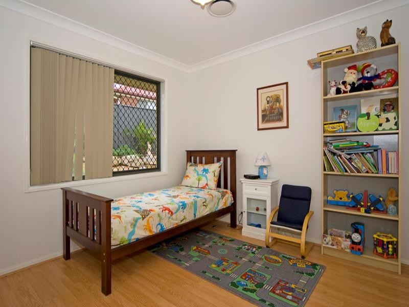 11 Macswiney Street, Collingwood Park QLD 4301