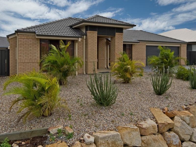 11 Macswiney Street, Collingwood Park QLD 4301