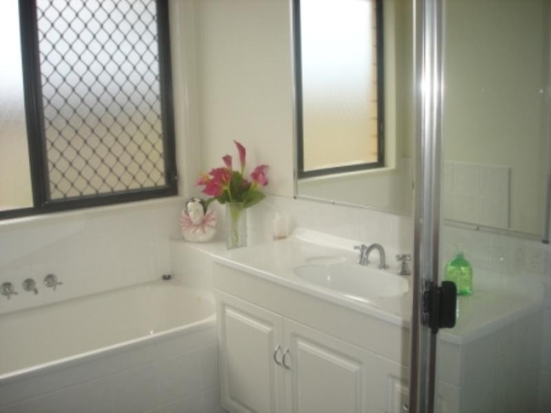 46 Parkside Drive, Springfield QLD 4300