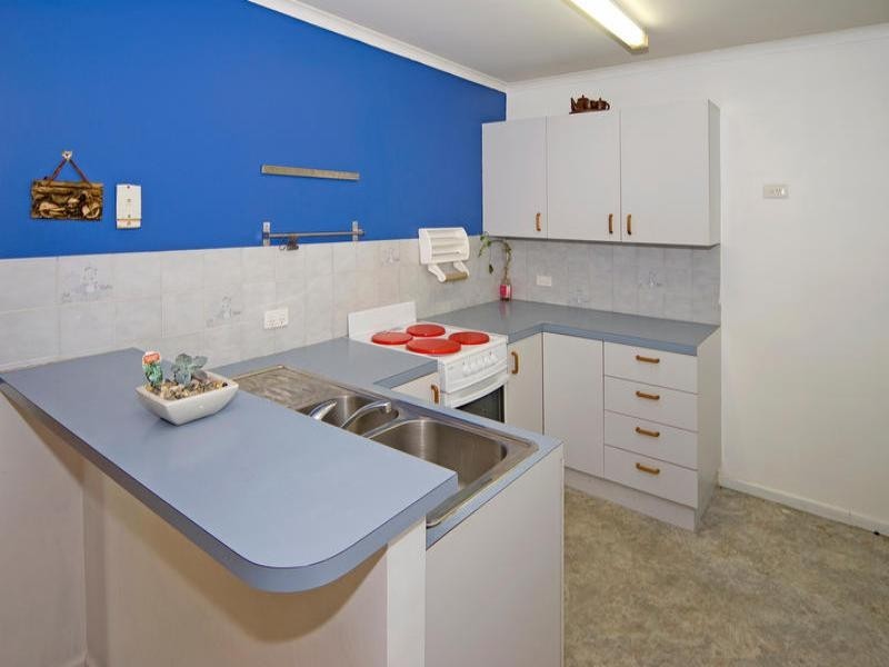 6 Craig Street, Redbank Plains QLD 4301