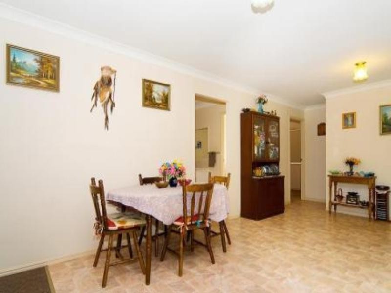 6 Eureka Court, Redbank Plains QLD 4301