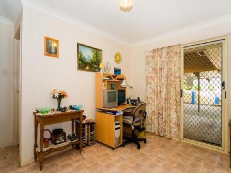 6 Eureka Court, Redbank Plains QLD 4301