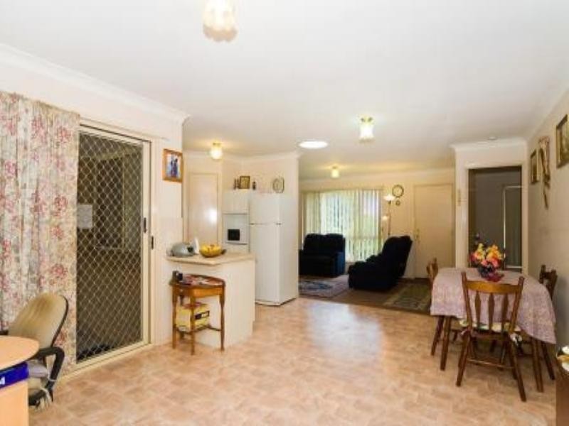 6 Eureka Court, Redbank Plains QLD 4301