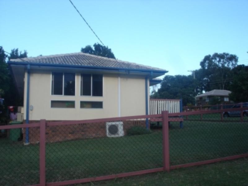 2 Arkins Crescent, Goodna QLD 4300