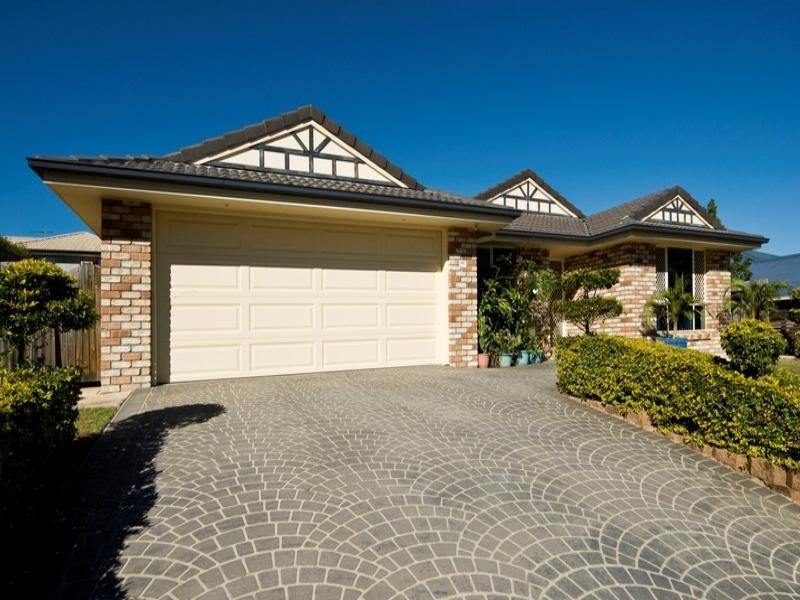 15 Forest View Crescent, Springfield QLD 4300