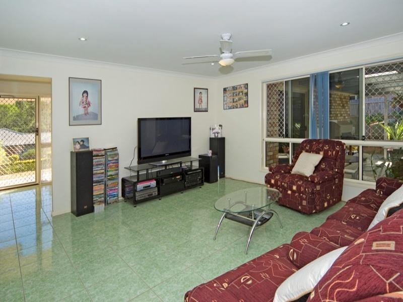 15 Forest View Crescent, Springfield QLD 4300