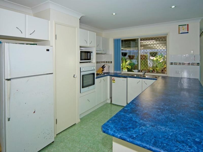 15 Forest View Crescent, Springfield QLD 4300
