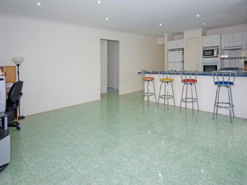 15 Forest View Crescent, Springfield QLD 4300