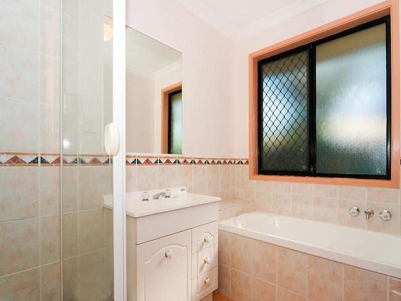 Collingwood Park QLD 4301