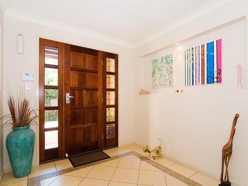 17 De Marce Court, Springfield Lakes QLD 4300